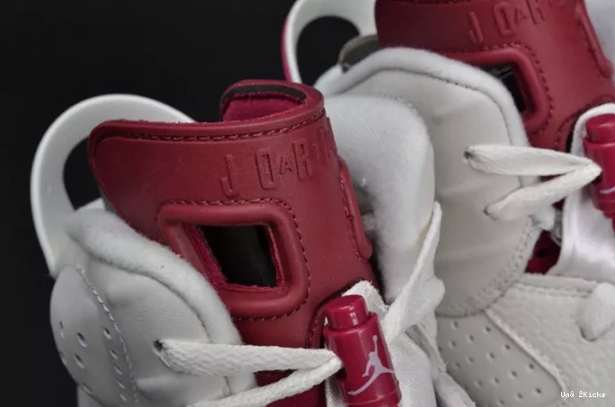 384664-116 Comfortable 6 Maroon Jordan 650 Retro 0811